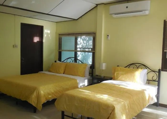 Guest House, Shared Pool, Private Bathroom And Kitchen