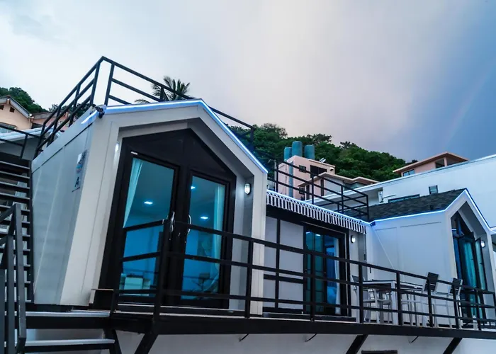 Mr Oh'S Seaview House Phuket Aoyon