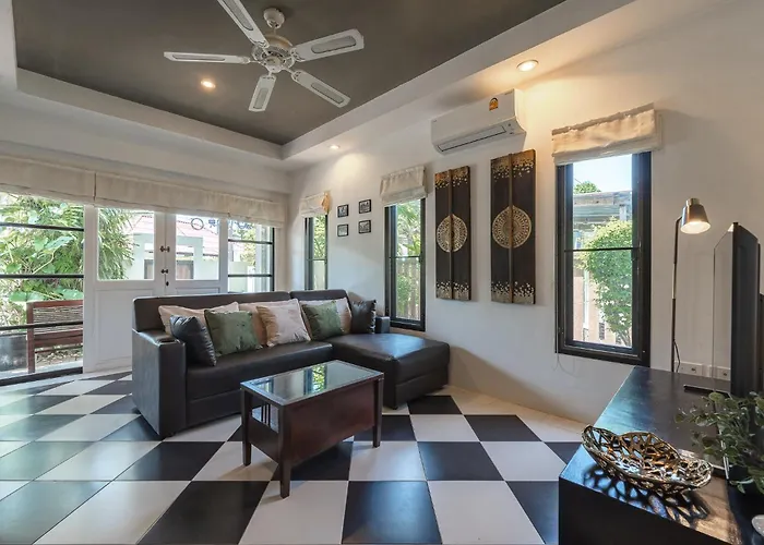 Natural Breeze House 31, Bangtao Beach